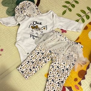 Baby girl outfit